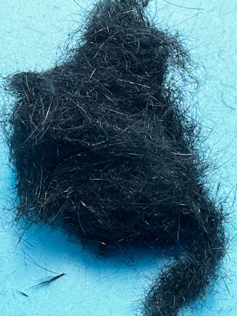 UV Tracer Squirrel Dubbing Black - The Trout Spot