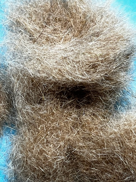 UV Tracer Squirrel Dubbing Tan - The Trout Spot