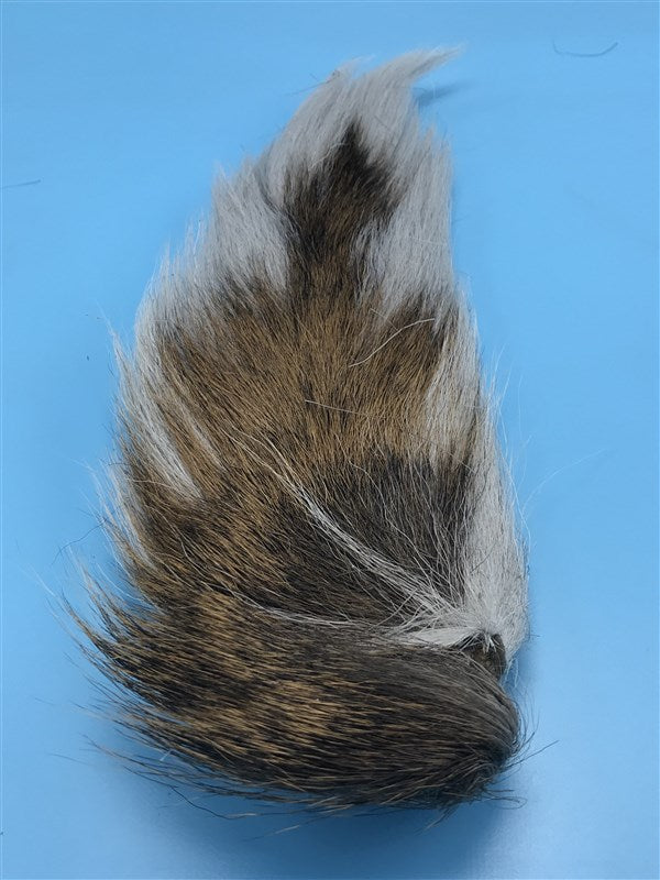 Hareline Dubbin Large Northern Bucktail - The Trout Spot