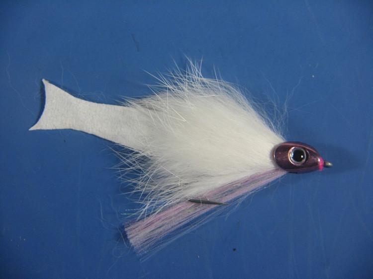 Fish-Skull Saltwater Forage Fly White and Pink - The Trout Spot
